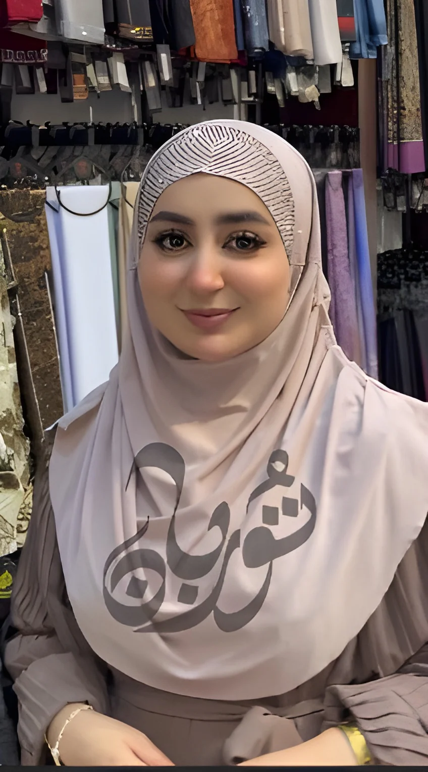 Crystal Shine Lycra Hijab - Image 6