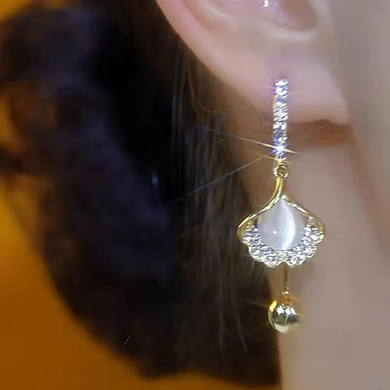 Dangle Earrings Rhinestone Decoration - Image 2