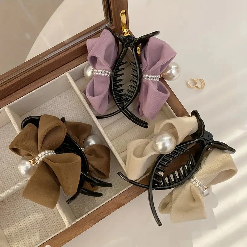 Elegant Faux Pearl Bowknot Decorative Hair Clip - Image 2