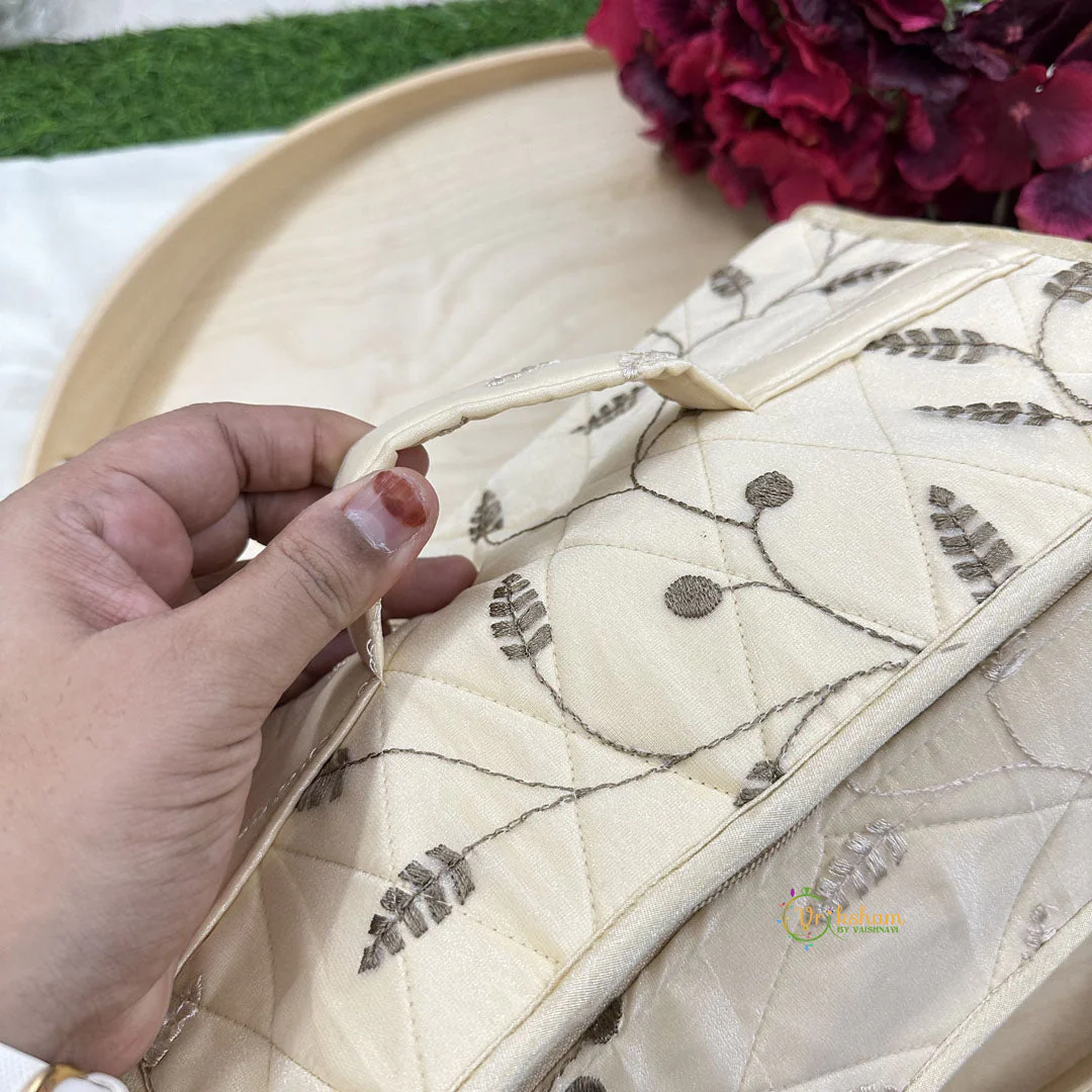 Jewelry Organizer Bags with Pouches - Image 2