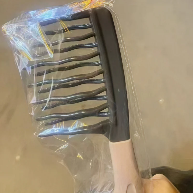Long Tooth Styling Comb - Image 4