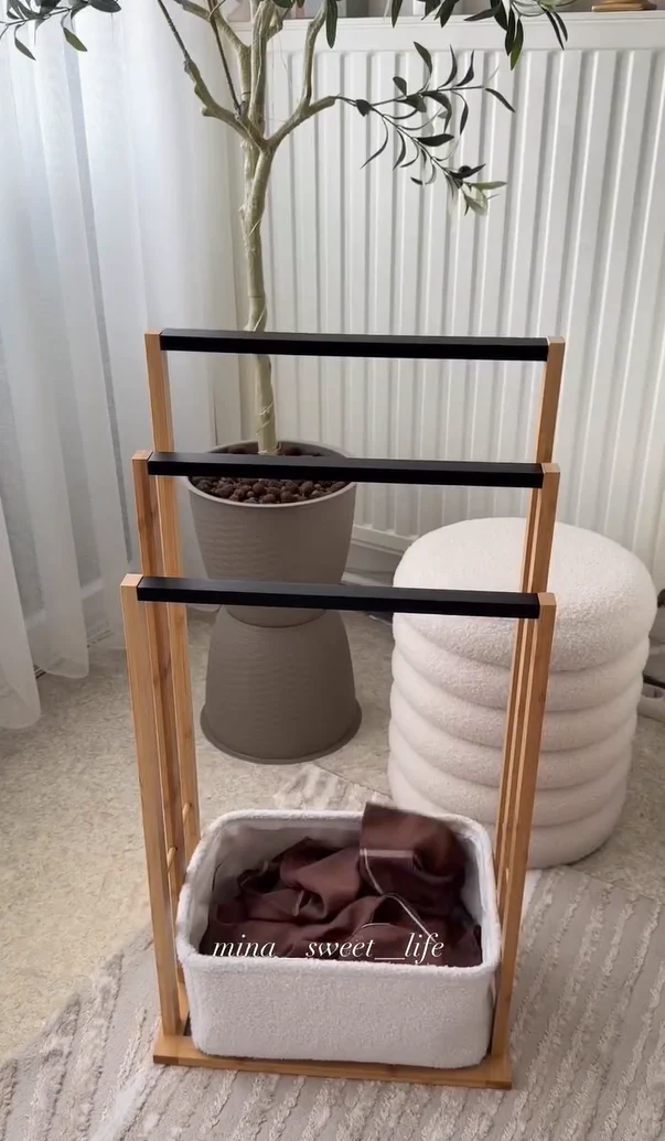 Luxury 3-Tier Prayer Mat Holder - Image 2