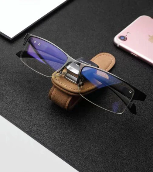 Multifunctional Leather Glasses Clip Case - Image 3