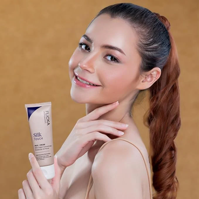 Silk Touch 3 in 1 Moisturizer and Primer for Face Makeup - Image 2